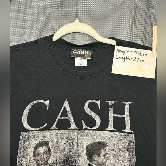 Johnny Cash Graphic Tee - Picture 3 of 4